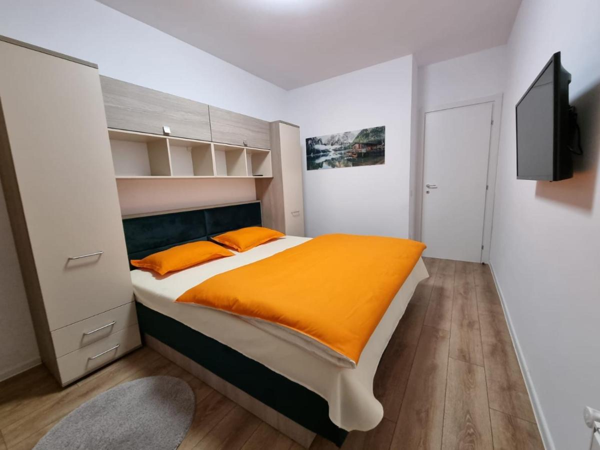 Casa Ta La Munte Apartment บราชอฟ ภายนอก รูปภาพ