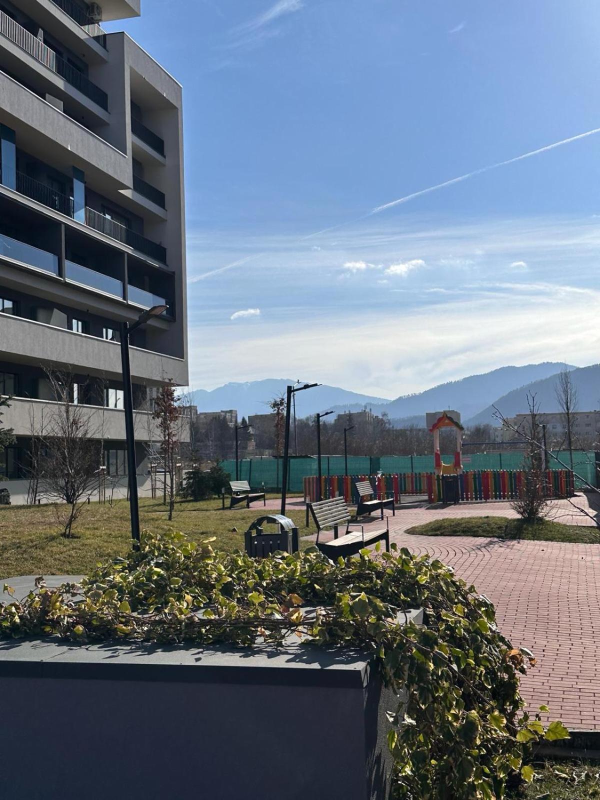 Casa Ta La Munte Apartment บราชอฟ ภายนอก รูปภาพ