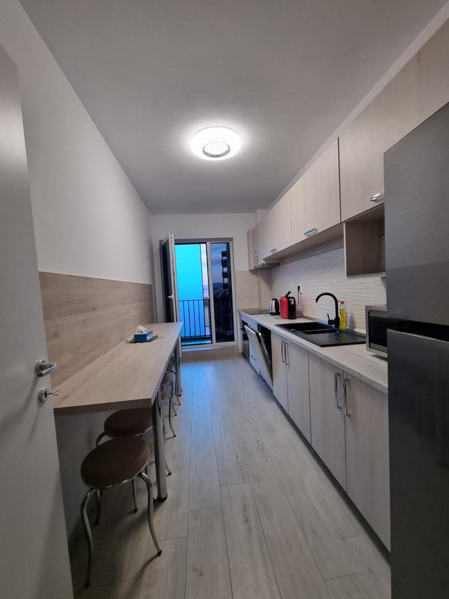 Casa Ta La Munte Apartment บราชอฟ ภายนอก รูปภาพ